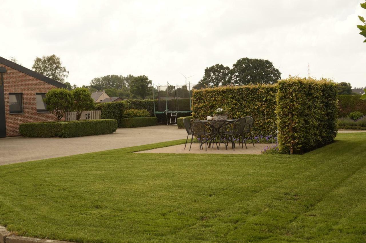 Villa Kampenhof Maaseik Exterior foto